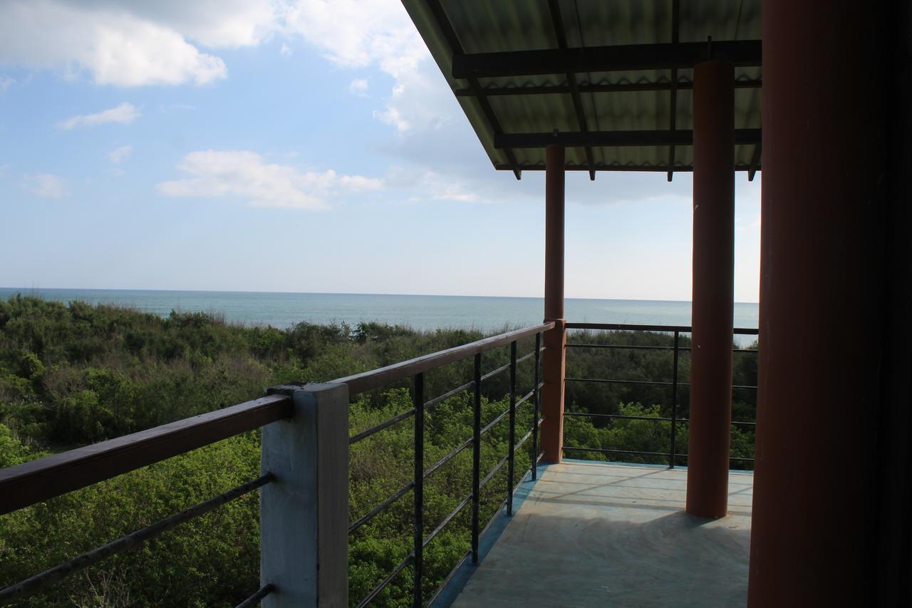 Yala Bay Resort ทิซซามาฮารามา ภายนอก รูปภาพ