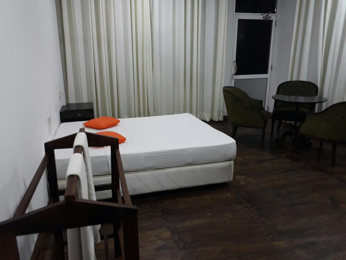 Yala Bay Resort ทิซซามาฮารามา ภายนอก รูปภาพ